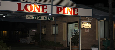 Lone Pine Motel